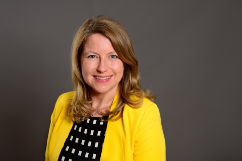Dr. Julia Rathke